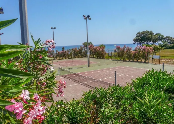 Face A La * Cervione