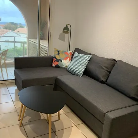 Face A La Apartment